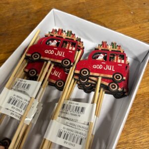 EN 78599-16 TRÄBIL STICKS RÖD x24